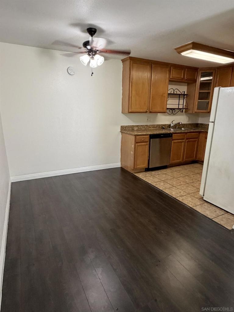 6333 College Grove Way 10103 Property Photo 6