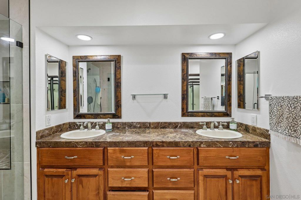 4505 Villas Dr Property Photo 50