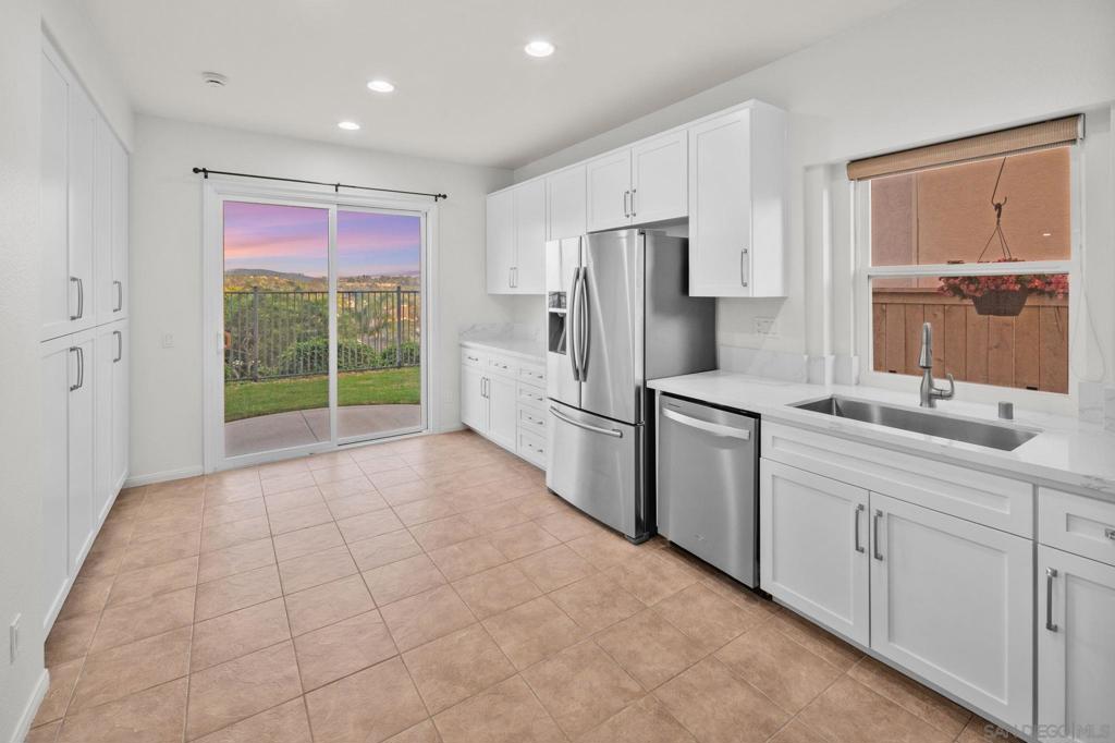 6021 Paseo Carreta Property Photo 10