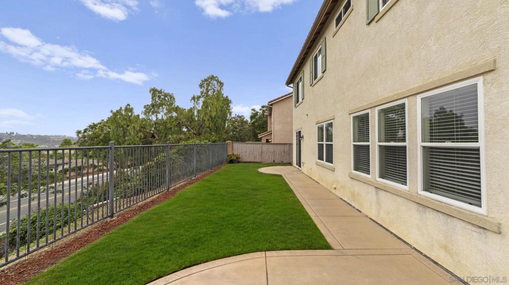 6021 Paseo Carreta Property Photo 42