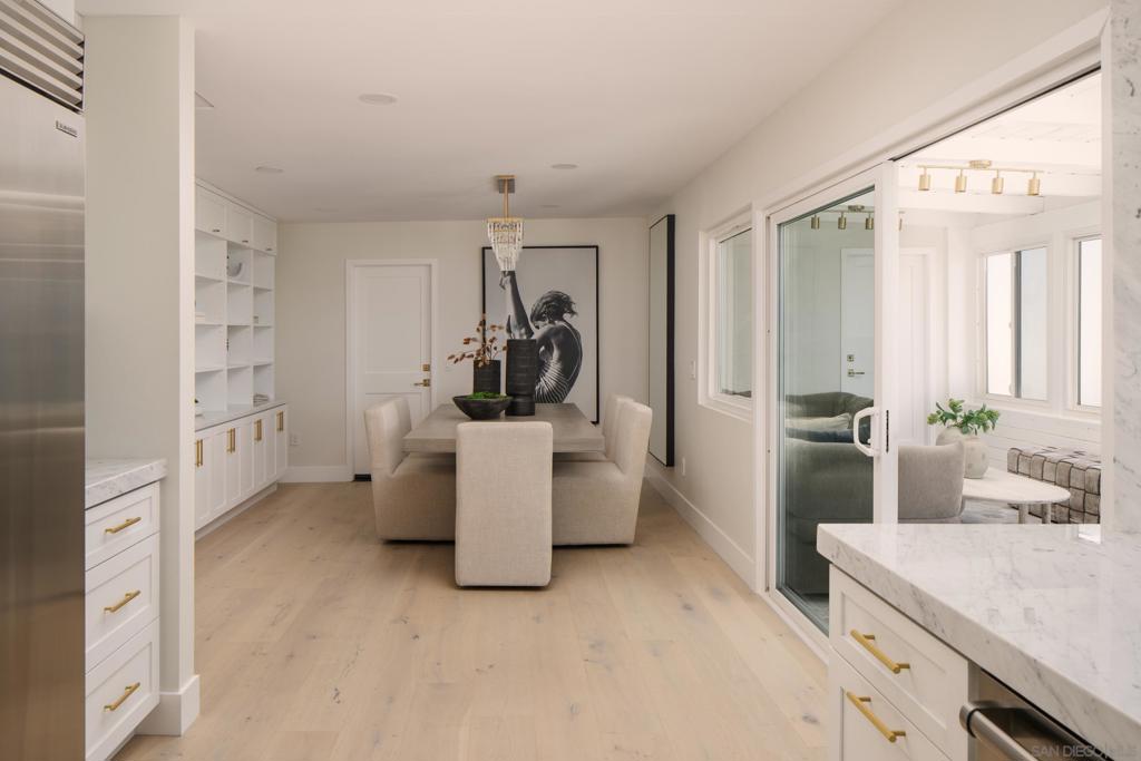2206 Place Monaco Property Photo 13