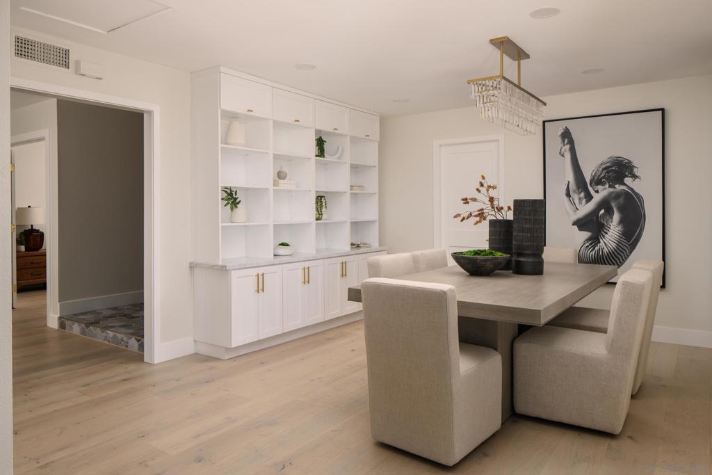 2206 Place Monaco Property Photo 14
