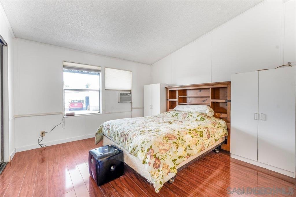 211 N Citrus Avenue #50 Property Photo 10