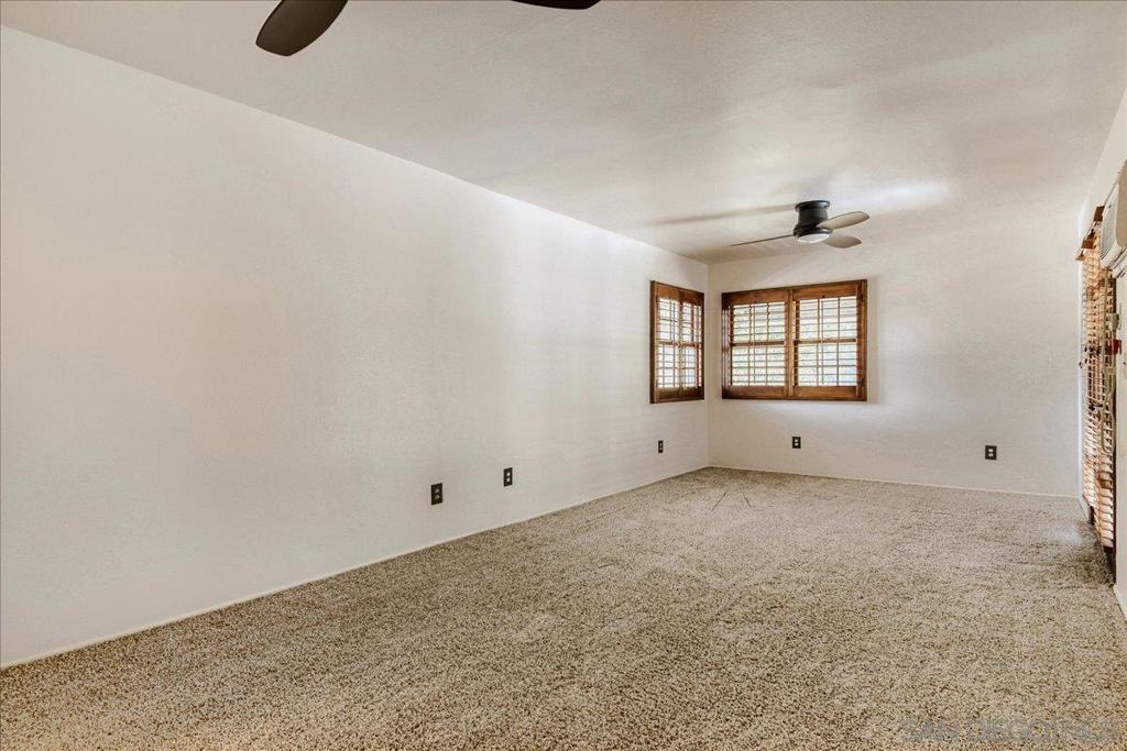 2552 Arnott Street Property Photo 21