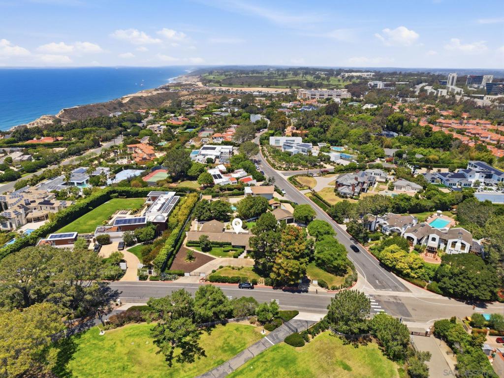 9603 La Jolla Farms Property Photo 45