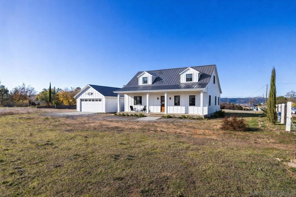 21860 William Tell St Property Photo 1