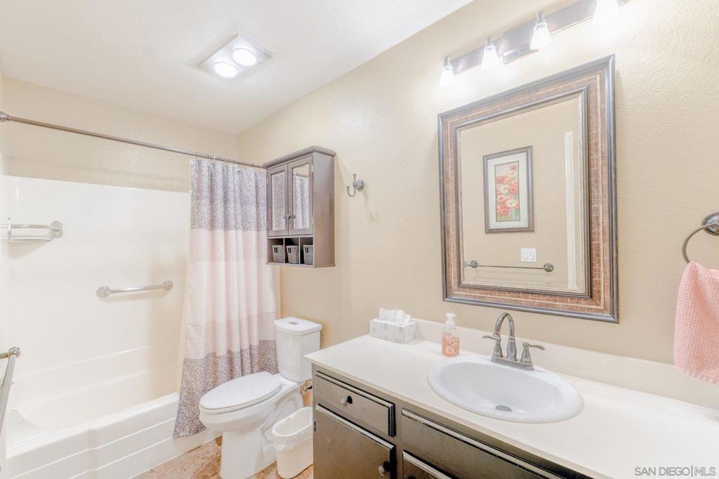 7835 Cowles Mountain Ct B6 Property Photo 12