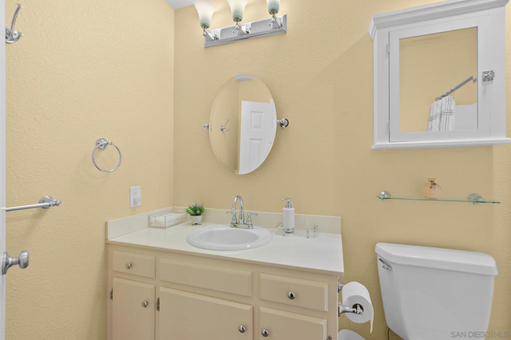 7835 Cowles Mountain Ct B6 Property Photo 27
