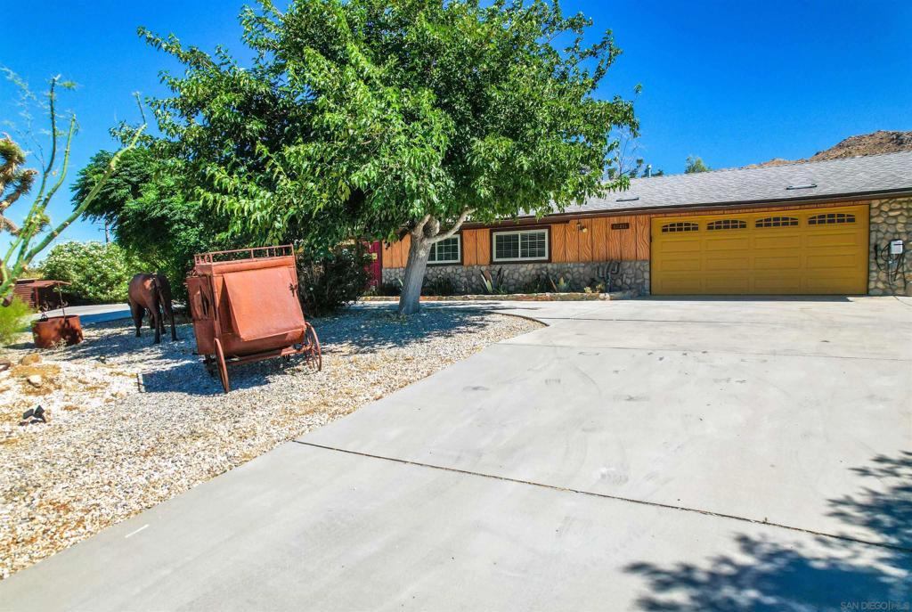 60291 La Mirada Trl Property Photo 32