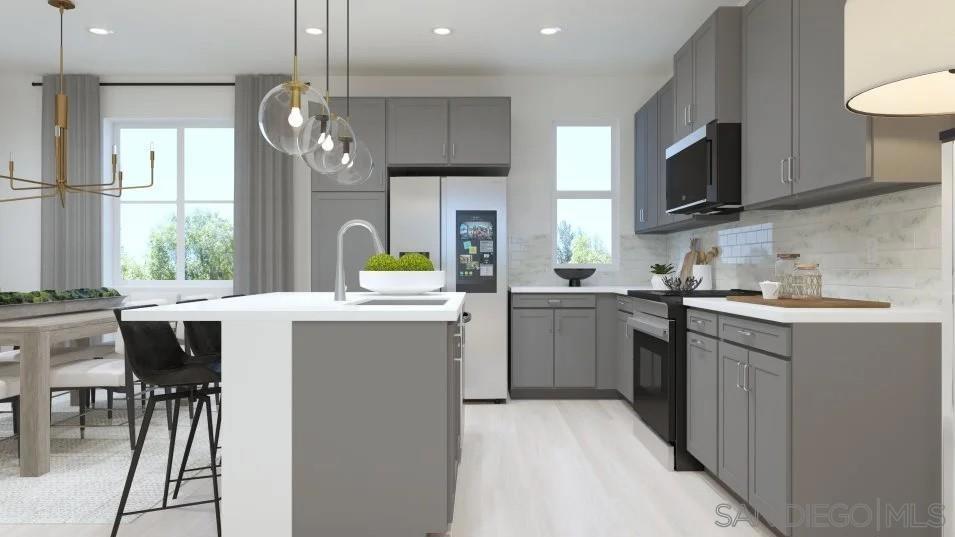 242 Abacus Ave Property Photo 3