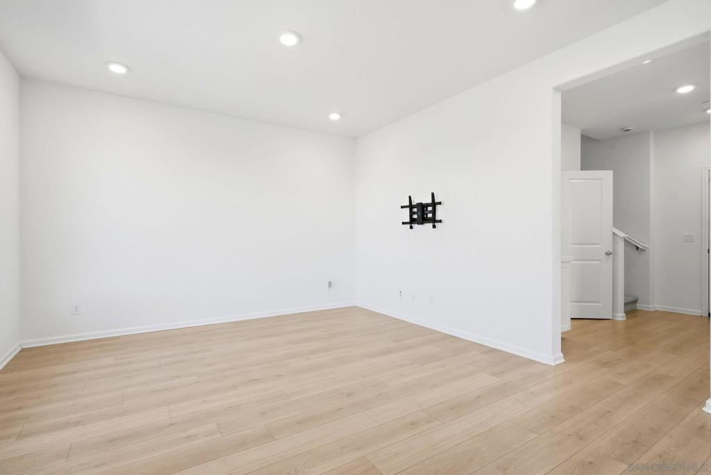260014035SD Property Photo 6