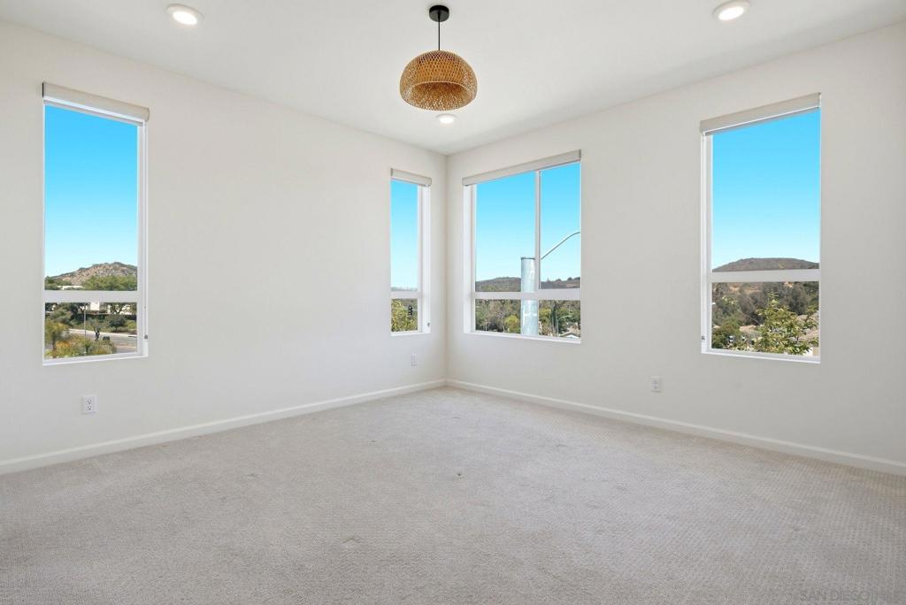 260014035SD Property Photo 29