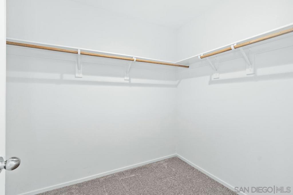 4872 Goldfinch Property Photo 25