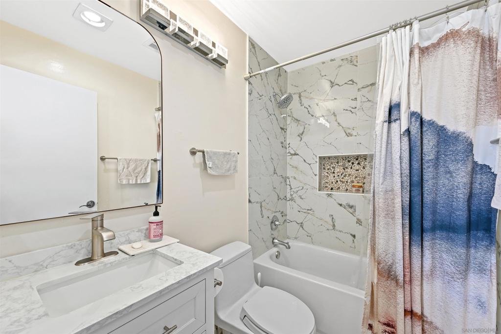 1855 Diamond St 5-327 Property Photo 8