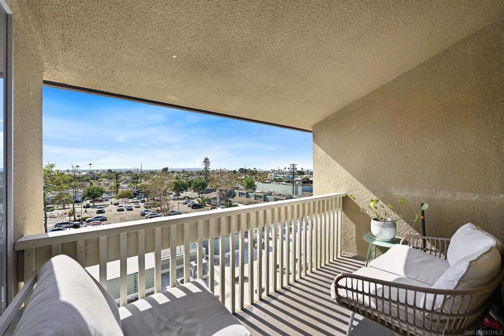 1855 Diamond St 5-327 Property Photo 12
