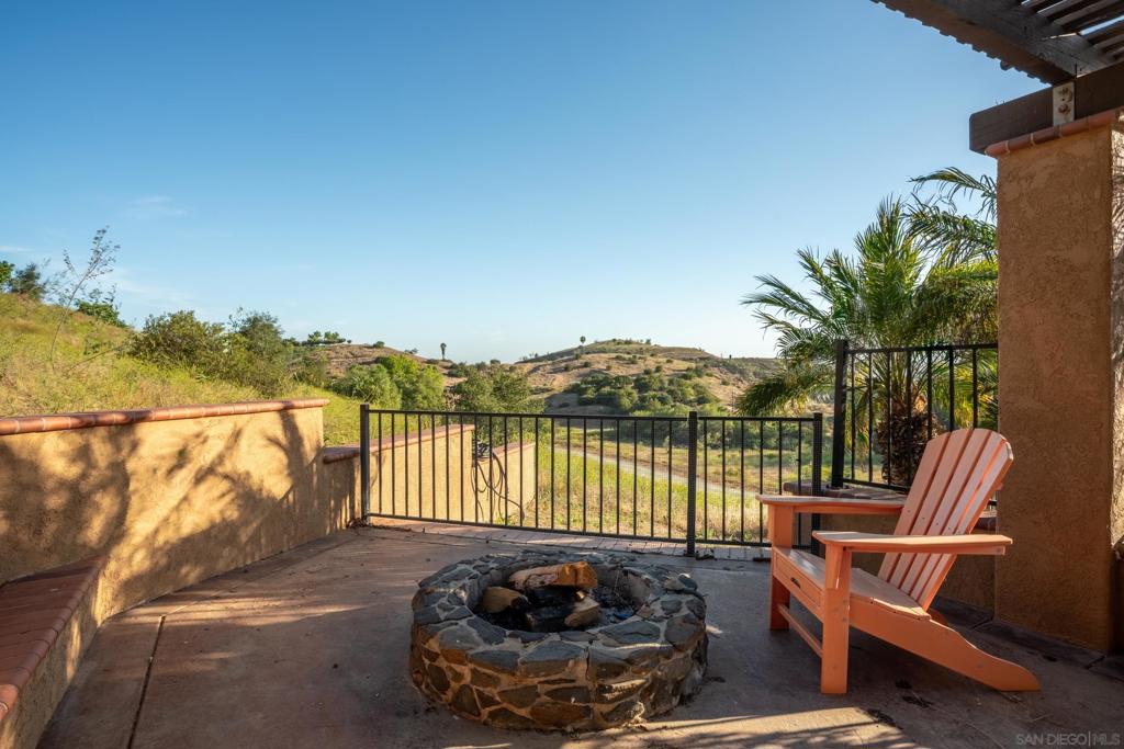 24922 Terreno Drive Property Photo 37