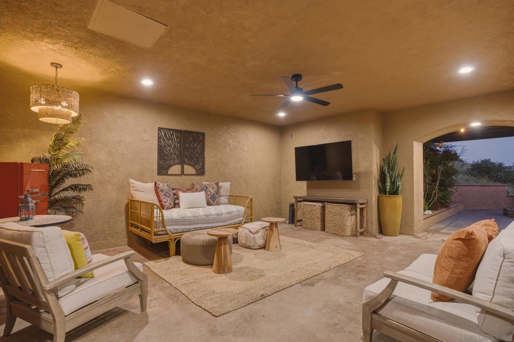 24922 Terreno Drive Property Photo 42