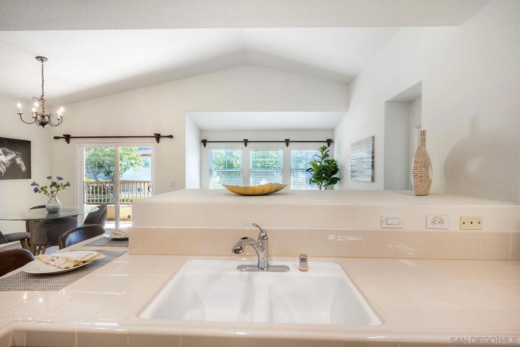 10334 Scripps Poway Pkwy 34 Property Photo 6