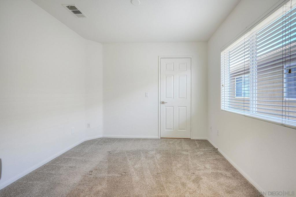 10334 Scripps Poway Pkwy 34 Property Photo 16