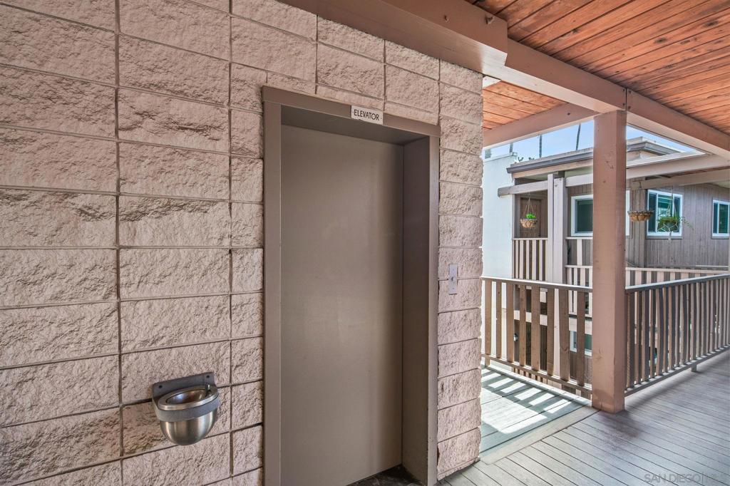 2600 Torrey Pines Road A32 Property Photo 23