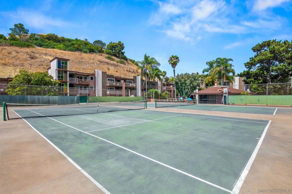 2600 Torrey Pines Road A32 Property Photo 27