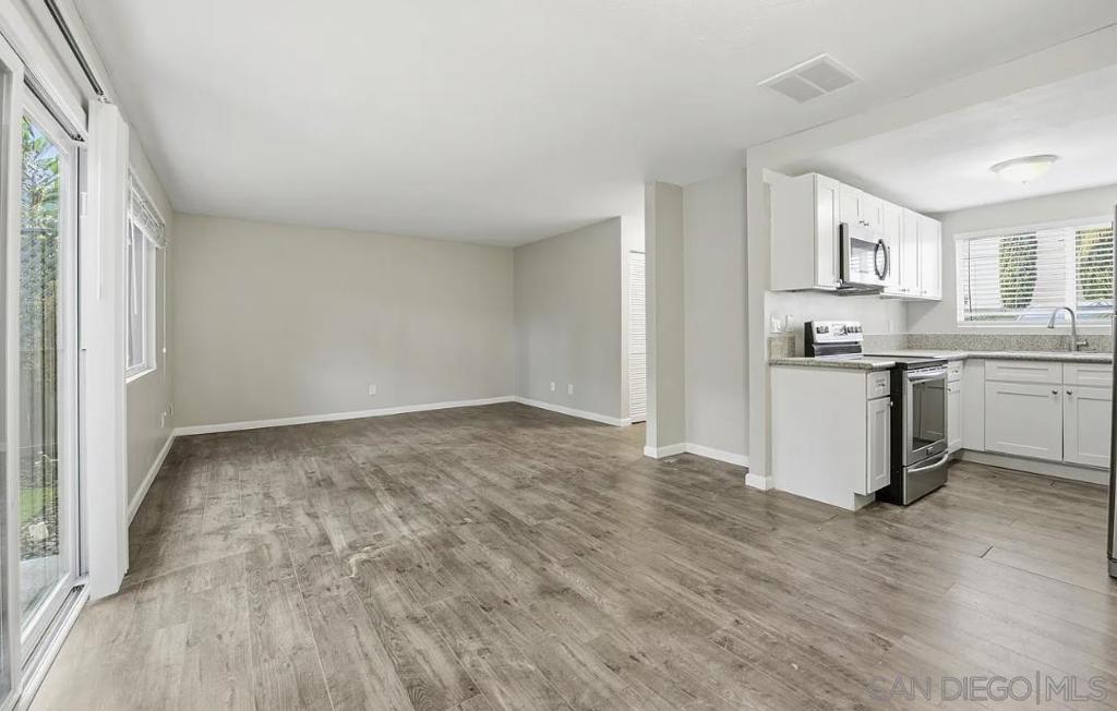 2950 La Costa Ave Property Photo 7