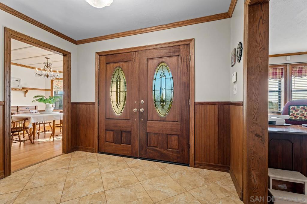 1214 Cook St. Property Photo 5