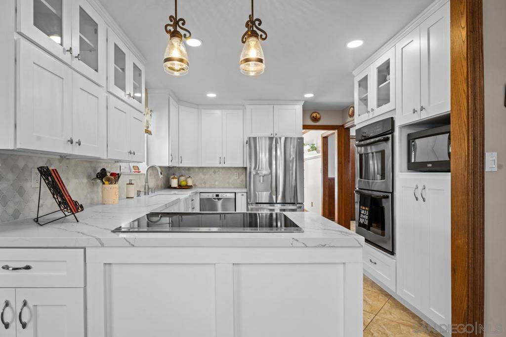 1214 Cook St. Property Photo 10