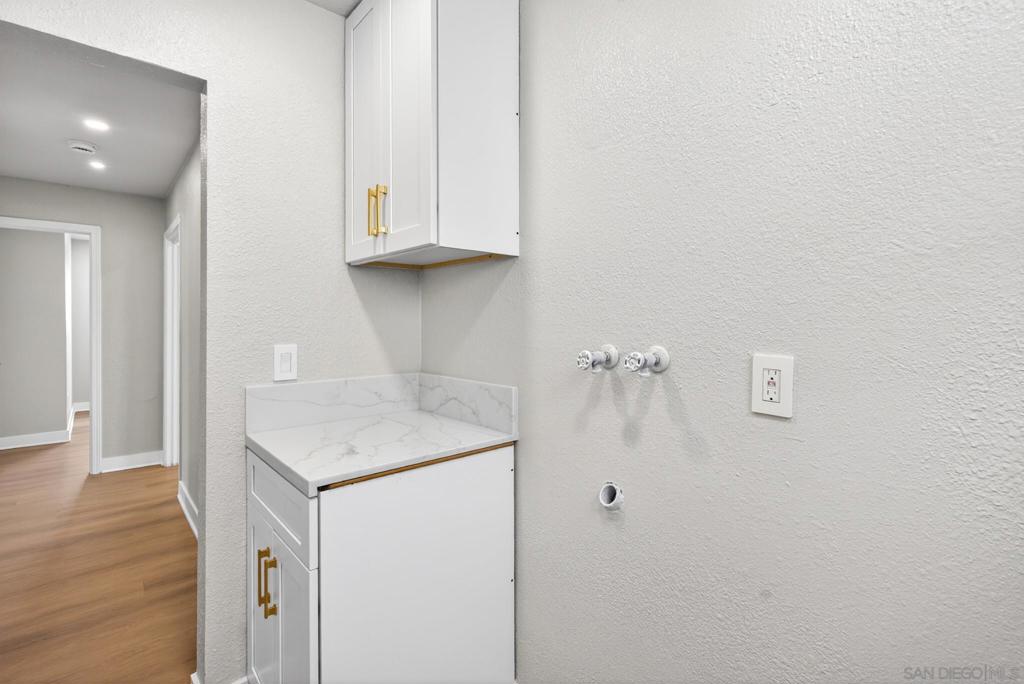 5130 Roswell Property Photo 31