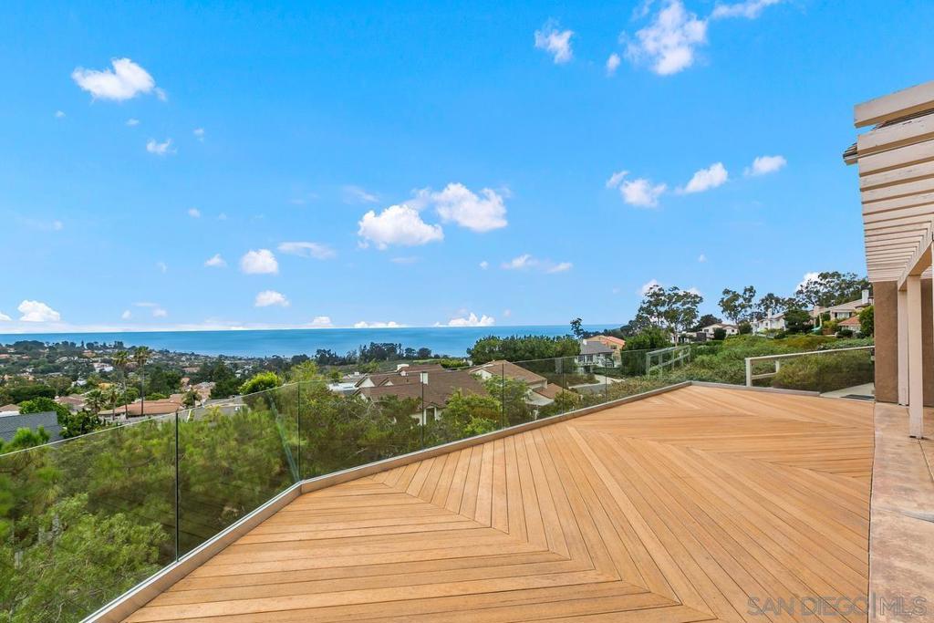 2097 Caminito Capa Property Photo 27