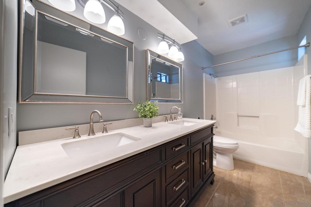 1102 La Mesa Property Photo 20