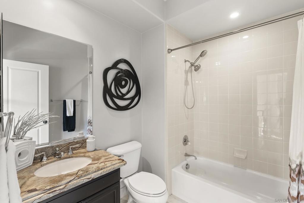 15639 Via Montecristo Property Photo 35
