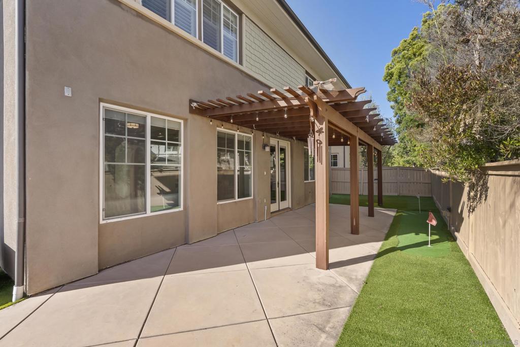 15639 Via Montecristo Property Photo 40