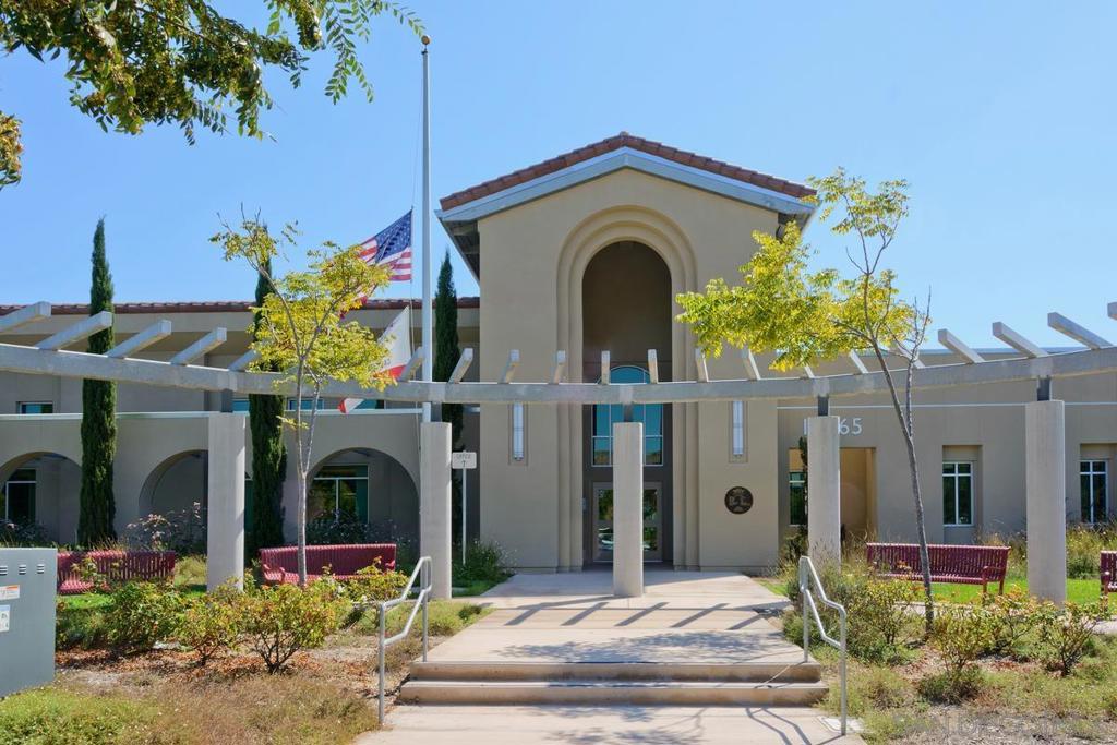 15639 Via Montecristo Property Photo 47