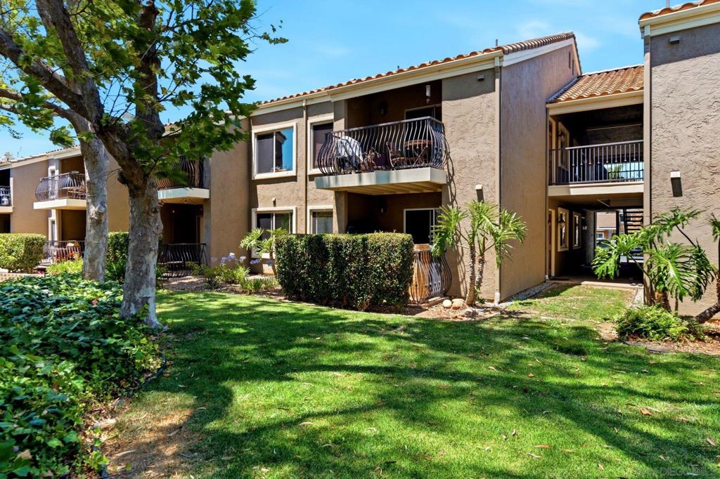 8430 Via Mallorca 111 Property Photo 16