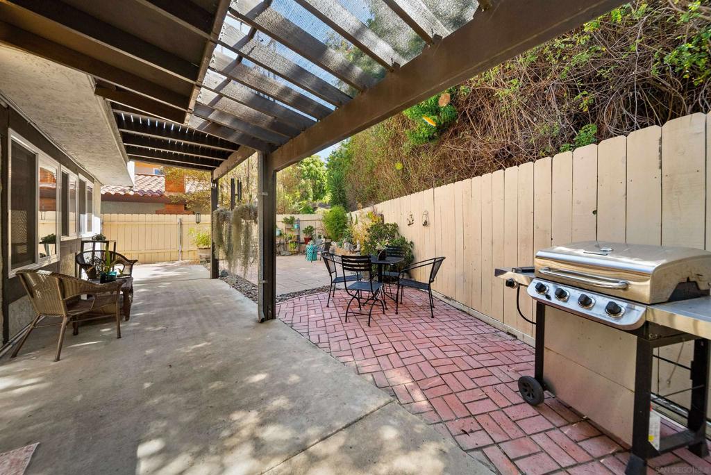 2944 Cottingham St Property Photo 26