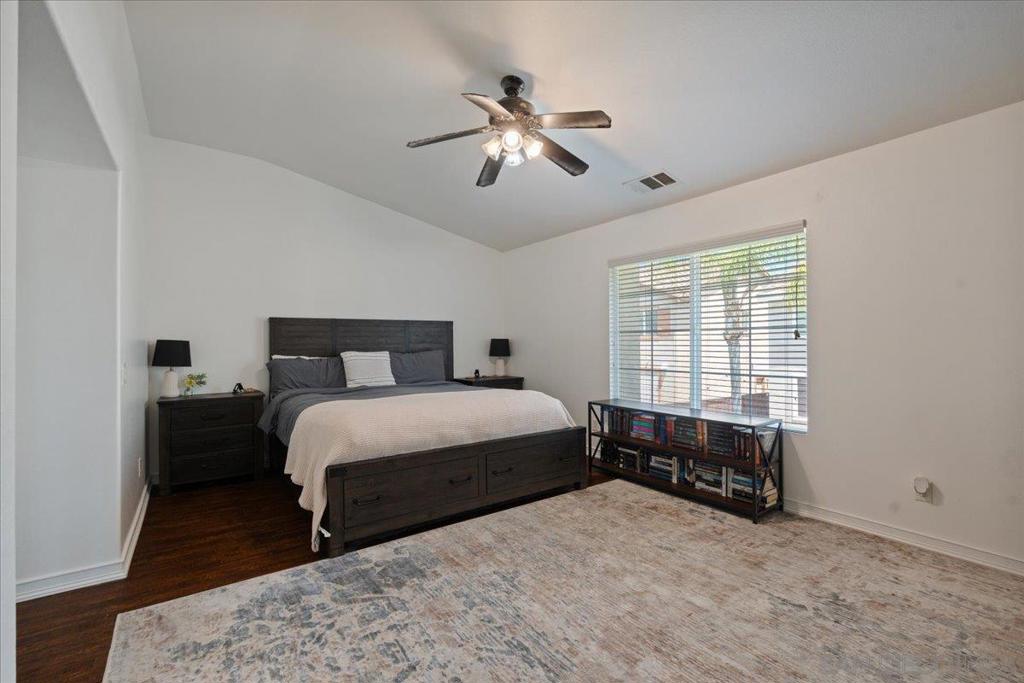 260014213SD Property Photo 23
