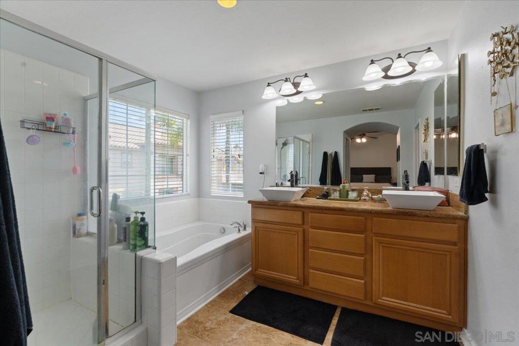 260014213SD Property Photo 26