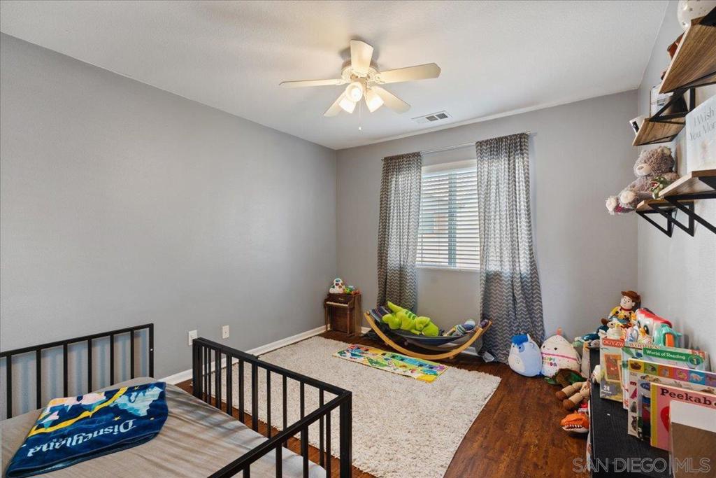 260014213SD Property Photo 29
