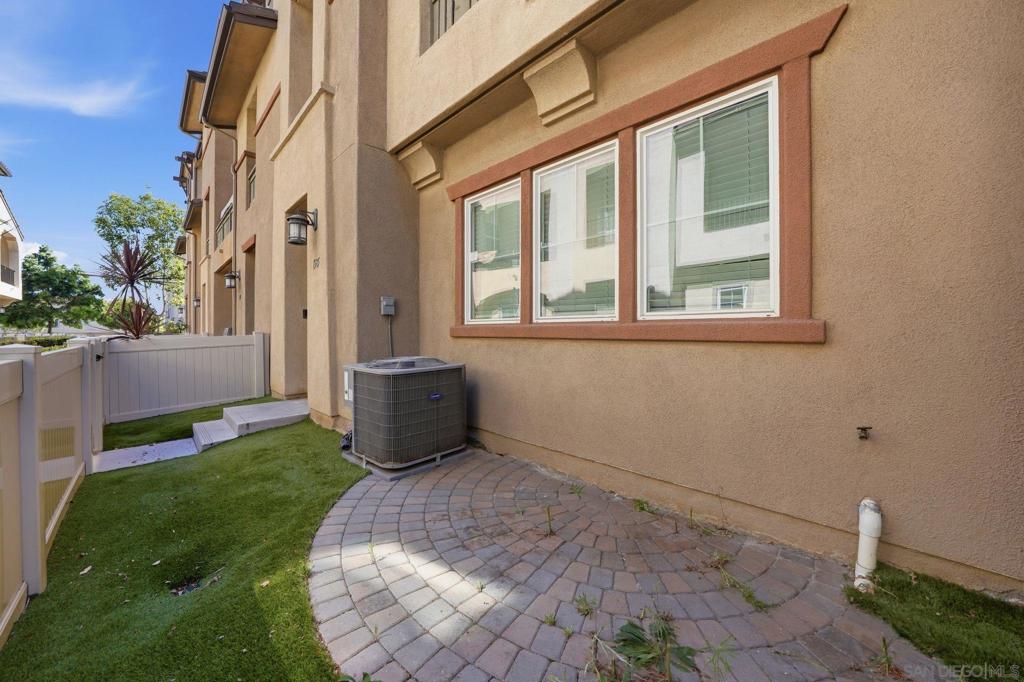 1585 San Alfonso Property Photo 8