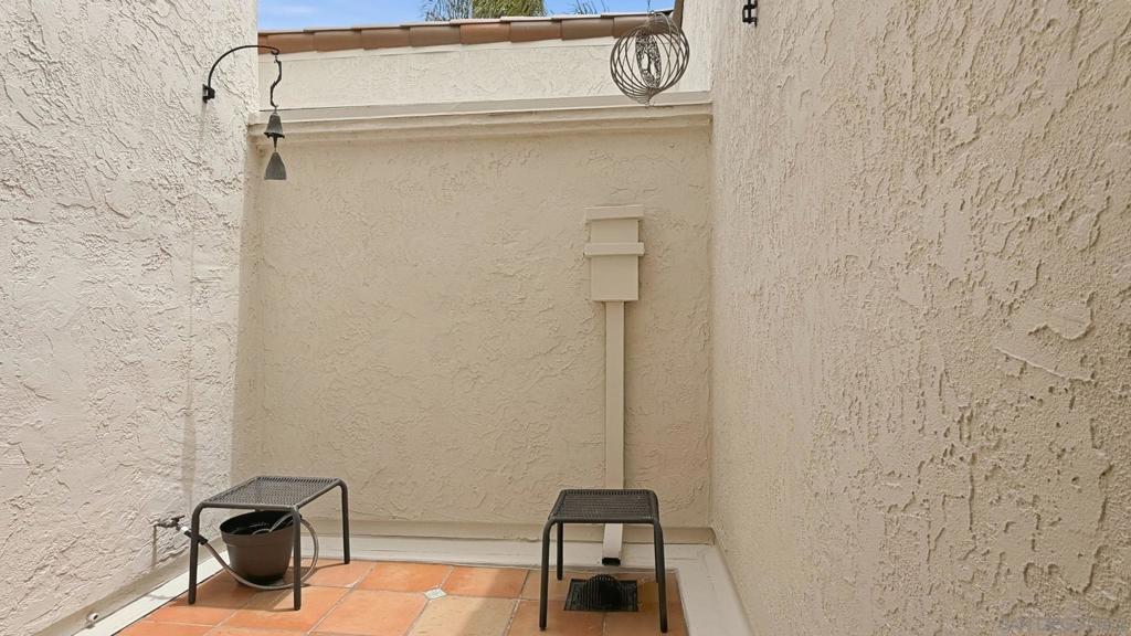 7537 Gibraltar St Property Photo 12