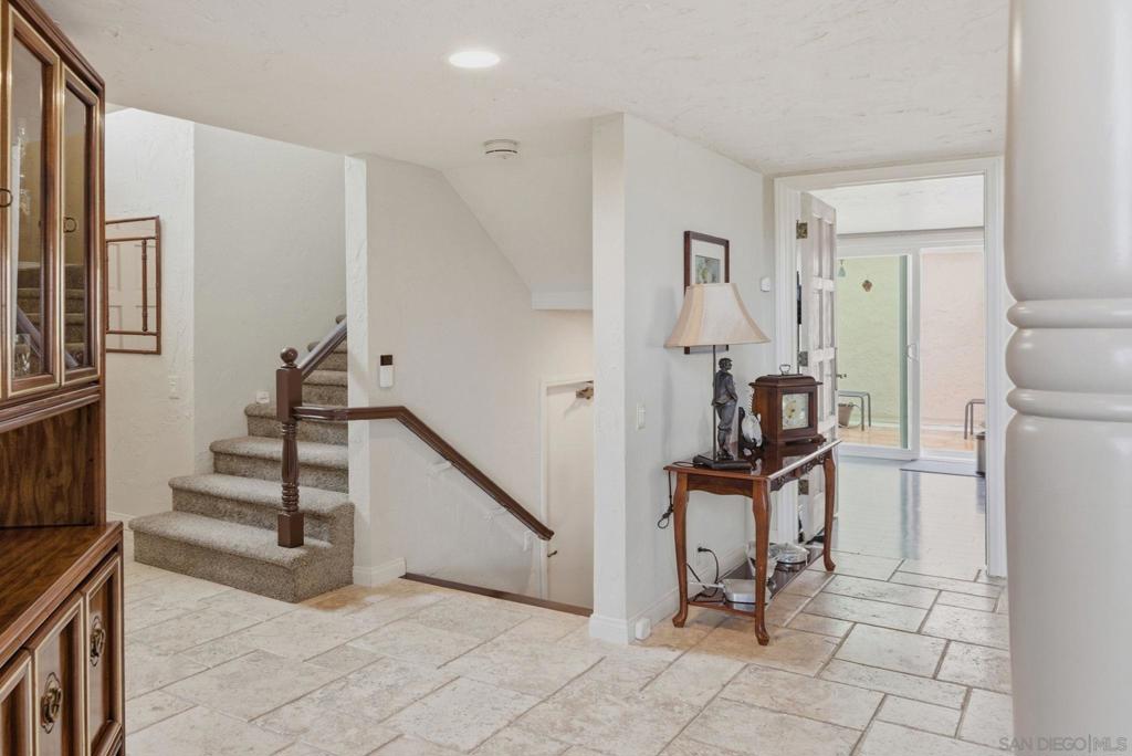 7537 Gibraltar St Property Photo 17