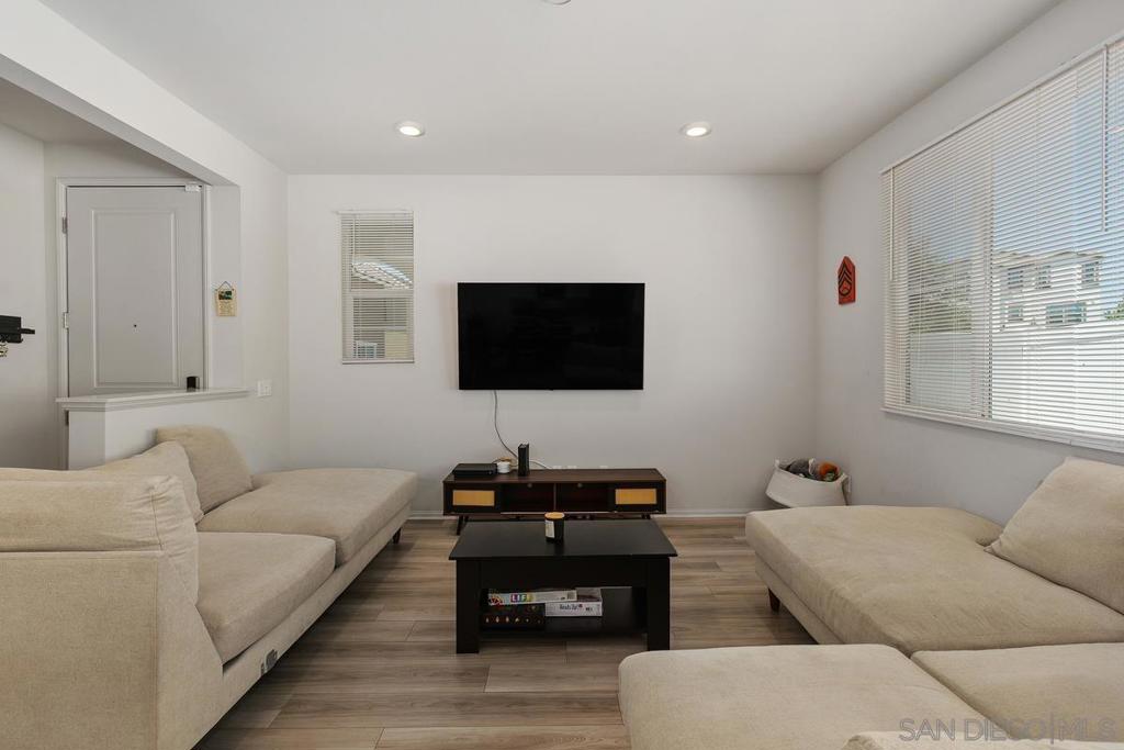 40303 Birchfield Drive Property Photo 5