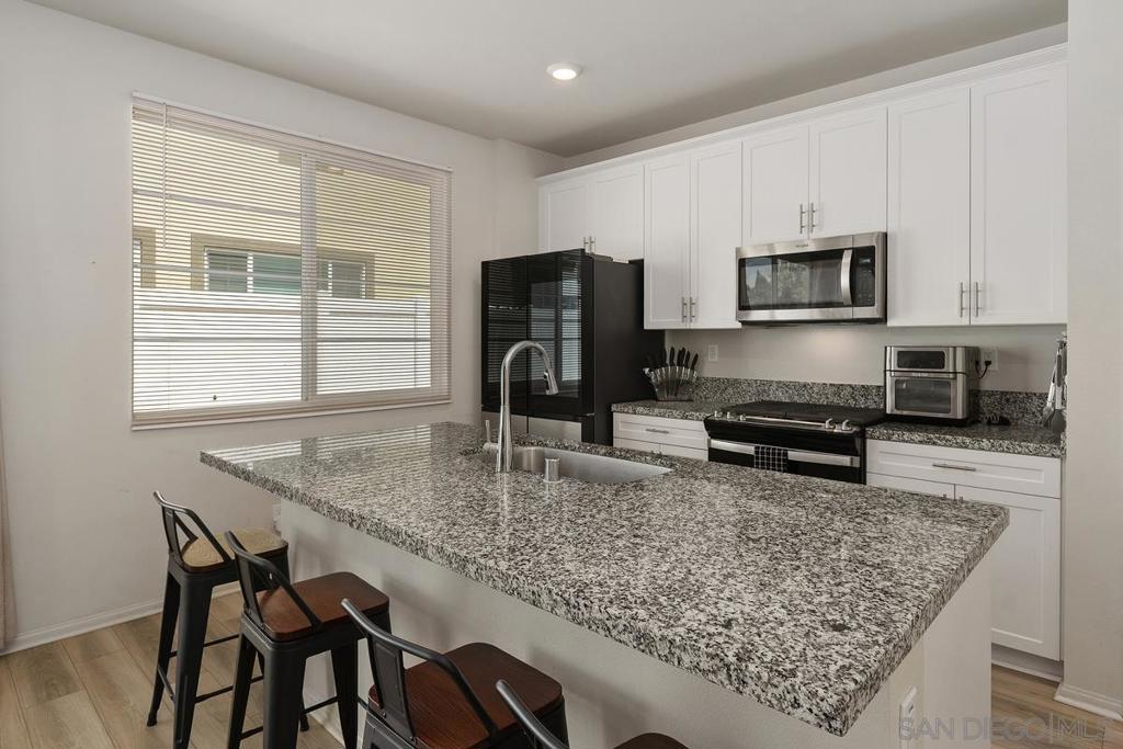 40303 Birchfield Drive Property Photo 7
