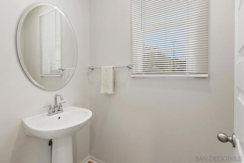 40303 Birchfield Drive Property Photo 9