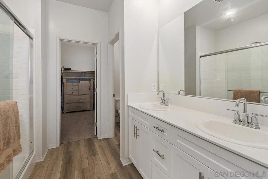 40303 Birchfield Drive Property Photo 17