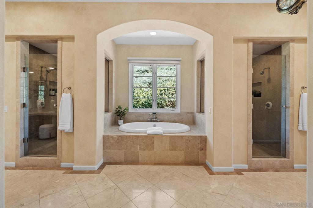 17813 La Amapola Property Photo 19