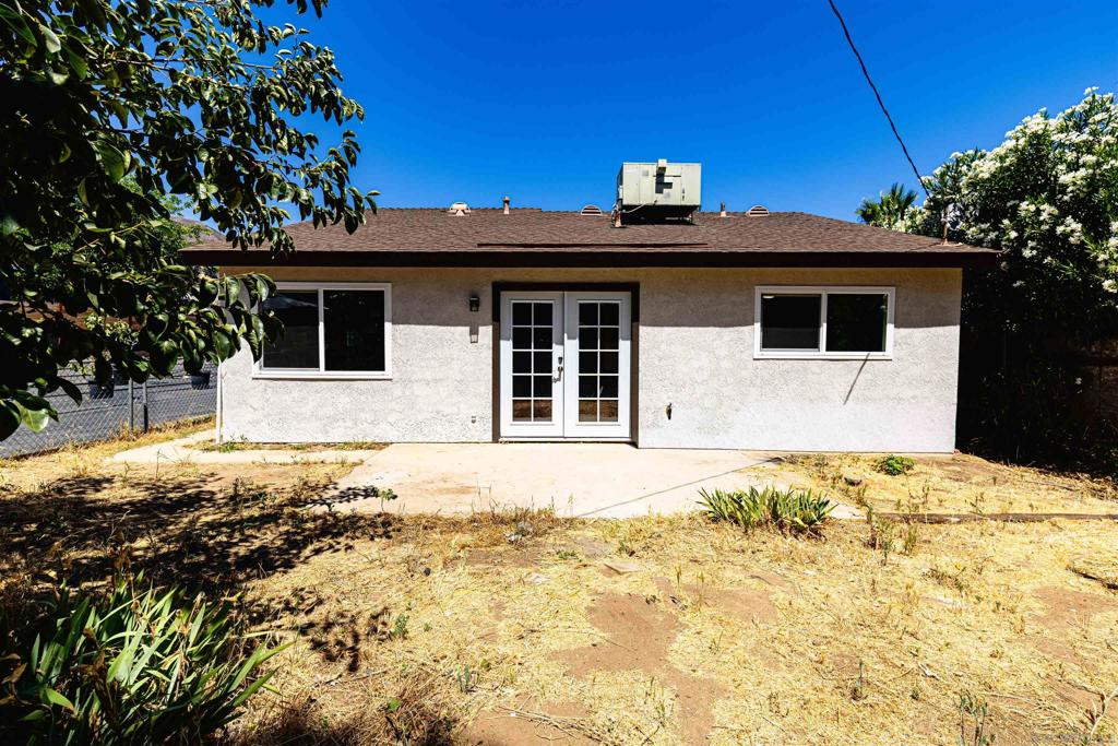 33190 Walls Property Photo 24