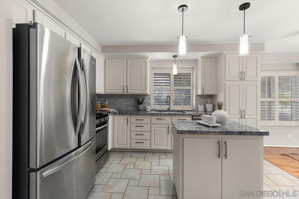 3631 Caminito Carmel Landing Property Photo 6