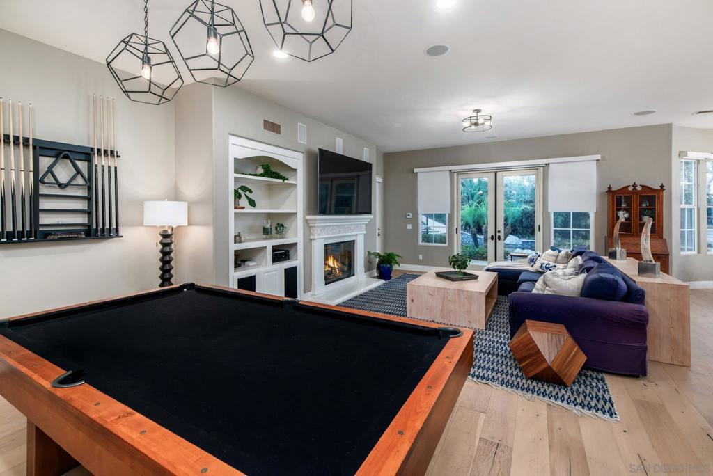 5012 Seagrove Cove Property Photo 17